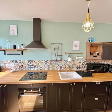 Dom' - Proche Arena Boulingrin Remeš